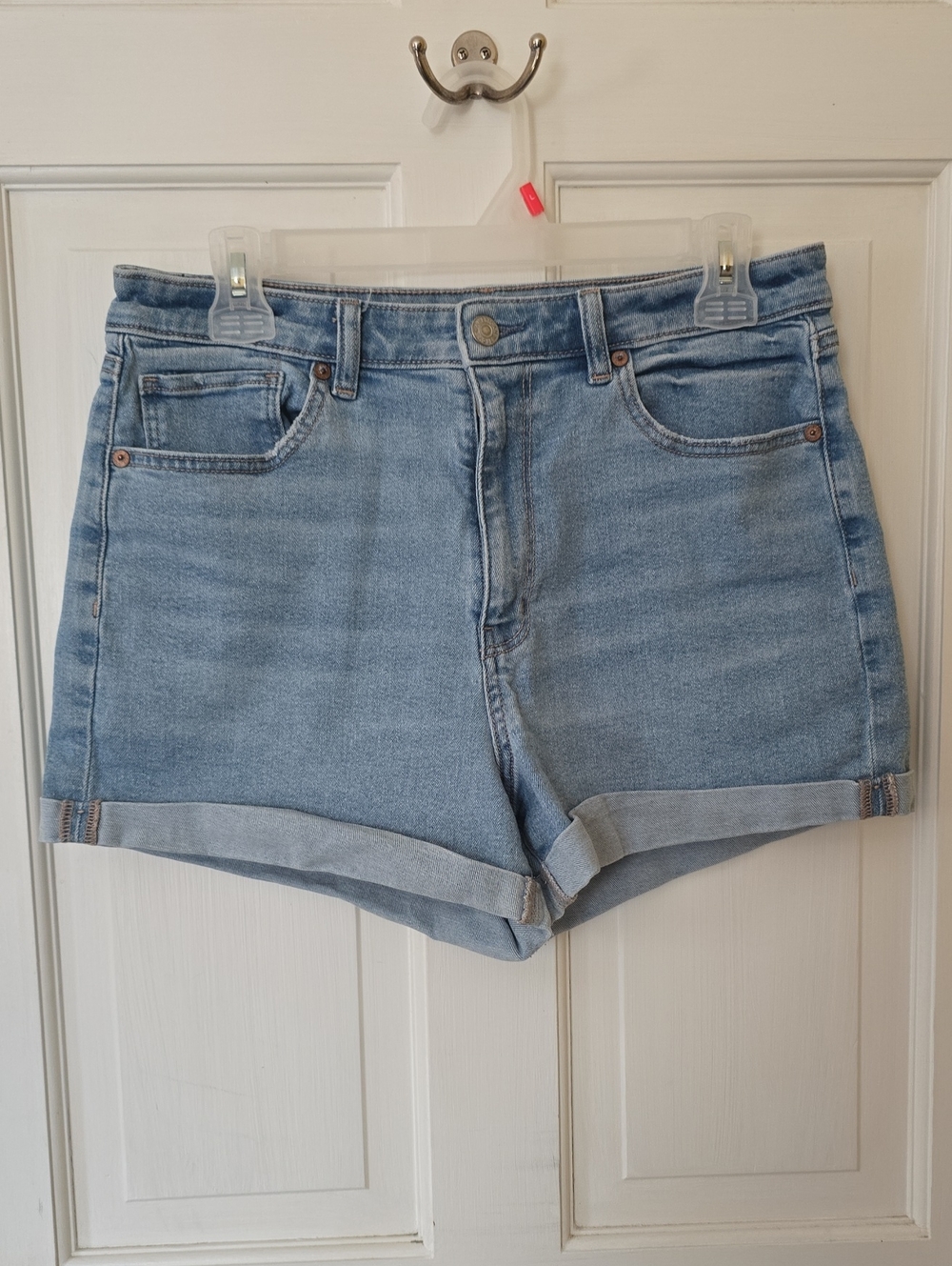 American Eagle Outfitters Light Blue Stretch Denim Shorts Size 12